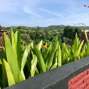 Holiday home The Hidden Escapes Bingin- Sunset Rooftop Wood House With Ocean View & Private Kitchen, Uluwatu (Bali)
