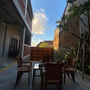 Br Bed N Bfast Uluwatu